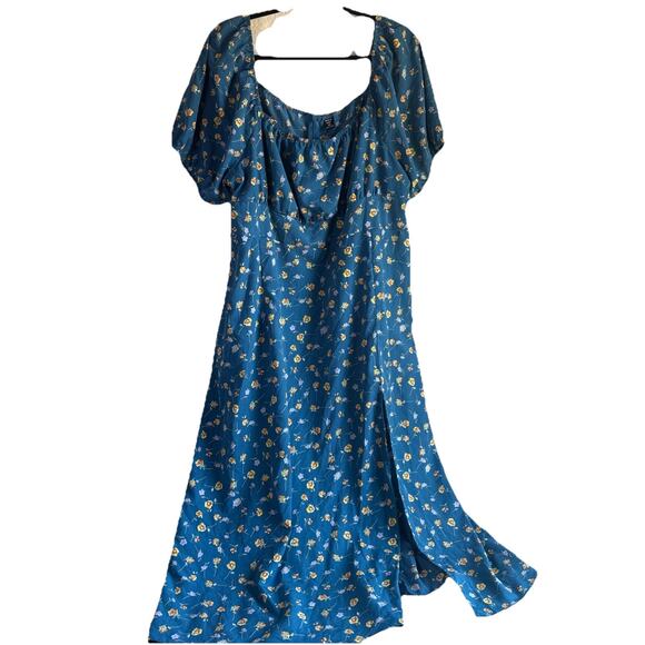 Shein Curve Women’s Plus Blue‎ Floral Milkmaid Sun Dress Light Weight - 3XL - Picture 1 of 9